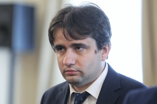 Електронни услуги ще могат да се заявяват без квалифициран електронен