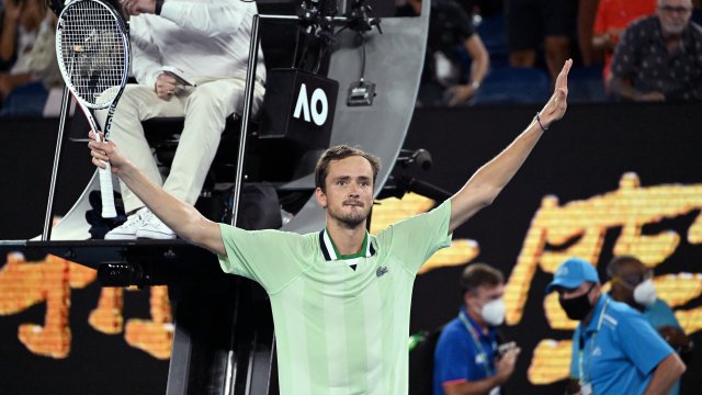 Световният номер 2 Даниил Медведев се класира за полуфиналите на