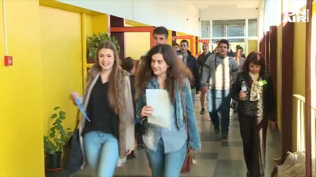 Учат зрелостниците какво е тероризъм и как да реагират при атентат