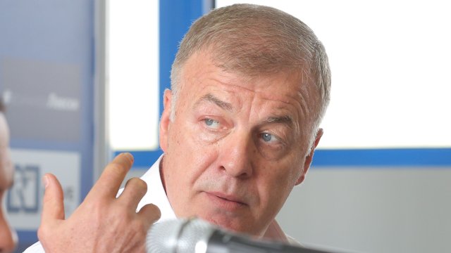 Левски води жестока битка за лиценза на клуба за новия