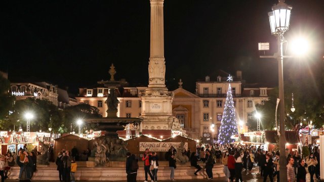 Във връзка с влошената епидемична ситуация с разпространението на Ковид 19