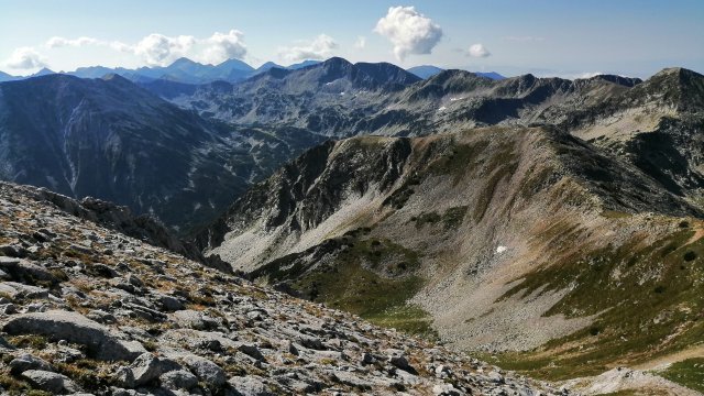 14-годишно дете пострада на пътеката към връх Вихрен
