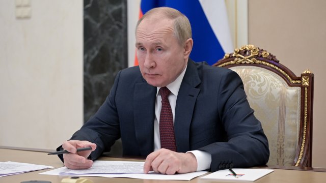 Съветът на ЕС съобщи че днес е решил да удължи