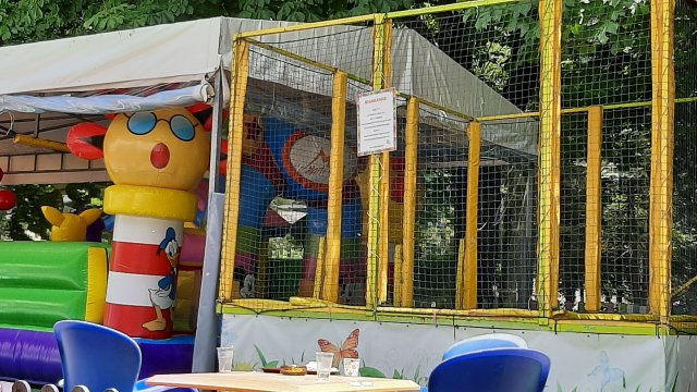 Наш потребител се оплаква в платформата от системно нарушаване на