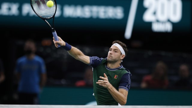 Водещият български тенисист Григор Димитров изпадна от челната тридесетица на световната