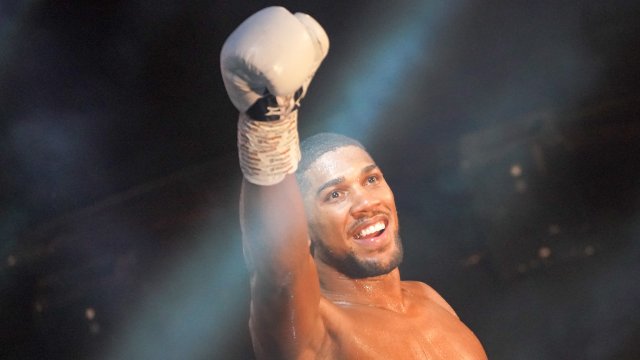 Промоутърът Еди Хърн е уверен че двубоят между шампиона в