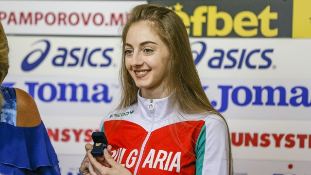 Президентът на БФХГ Илиана Раева заяви че гимнастичката Боряна Калейн