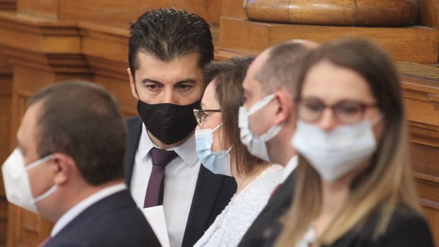 Народното събрание прие декларация във връзка с агресивните военни действия