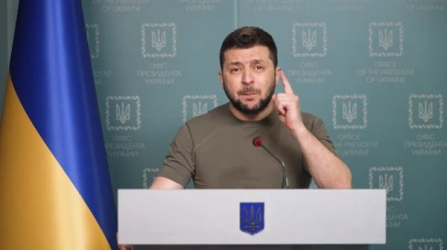Украинският президент Володимир Зеленски определи като отвратително поведението на бившия