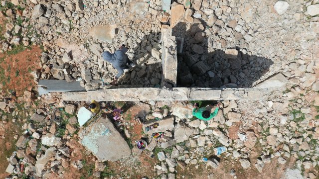 Сирийският център за наблюдение на правата на човека съобщи че