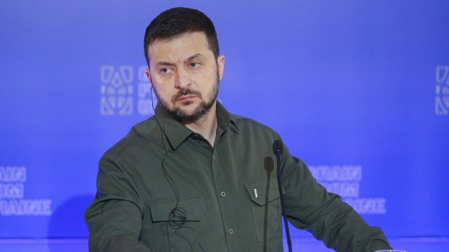 Президентът на Украйна Володимир Зеленски коментира инцидента с разбиването на