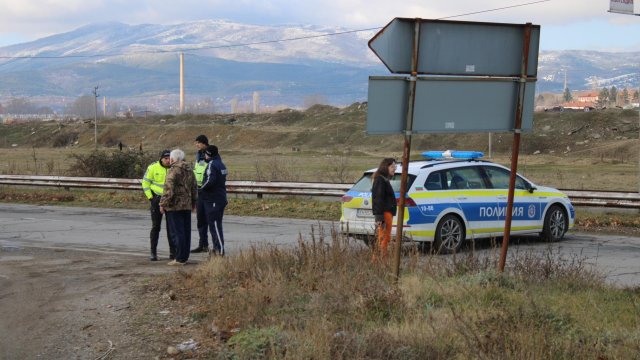 В катастрофата загина 18-годишната Ади.