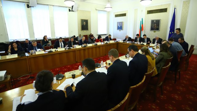 Бюджетната комисия в парламента ще разгледа на второ четене законопроекта