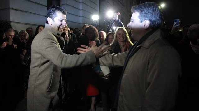 Тази безизходица може да бъде преодоляна в неделя с пробива