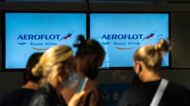 Руският авиопревозвач Аерофлот съобщи спира всички полети в чужбина с