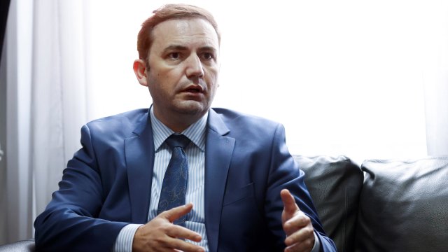 Различните исторически интерпретации не трябва да са причина за език