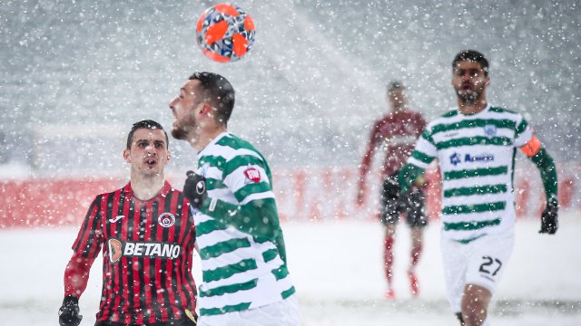 Черно море победи Локомотив София с 3 0 на покрития със