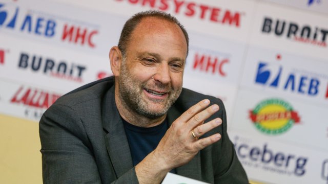 Бившият член на Надзорния съвет на Левски Константин Папазов се