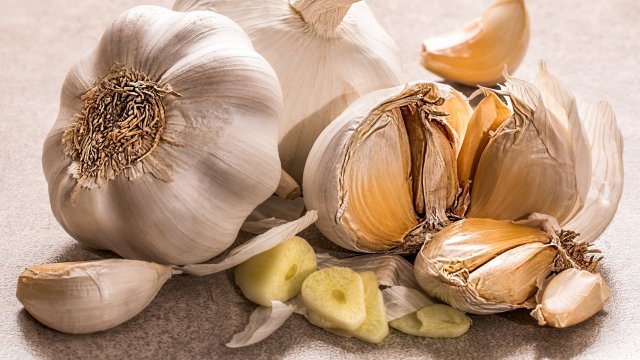 Причината силната миризма на чесън да се задържа толкова дълго