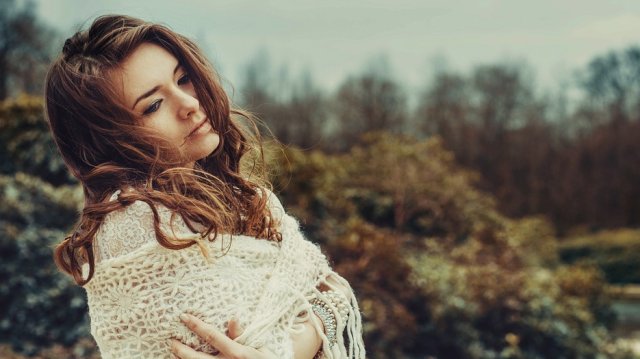 Повечето хора възприемат уязвимостта като емоционална слабост други пък смятат