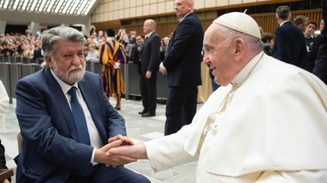 Председателят на Народното събрание Вежди Рашидов беше приет за лична