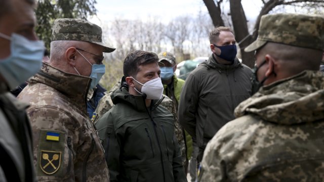Властите на украинската Донецка народна република ДНР наредиха масова евакуация