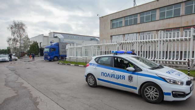 На Бъдни вечер задържаха един от тримата крадци на автомобила