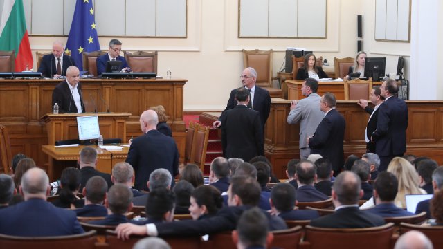 Народните представители приеха на първо четене прилагането на компенсации от