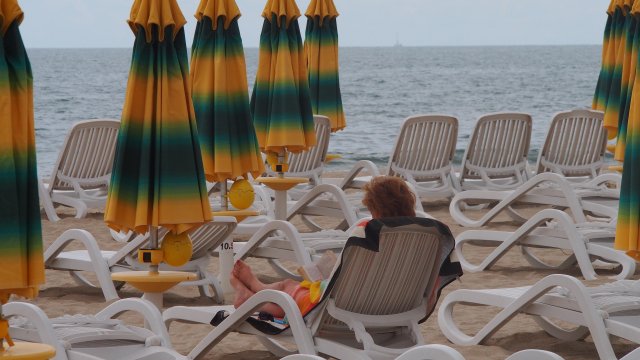 Преди пандемията и войната през лятото в България се срещаха