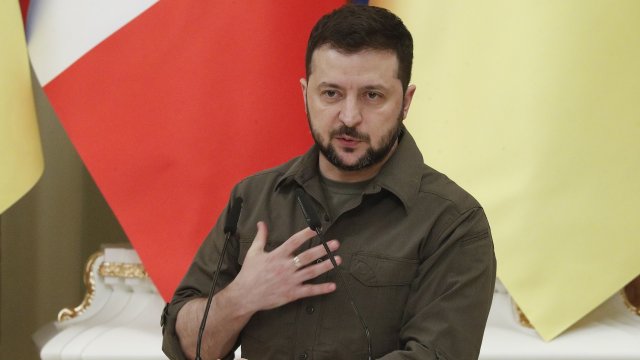 Във видеообръщение към студенти от Парижкия институт за политически изследвания