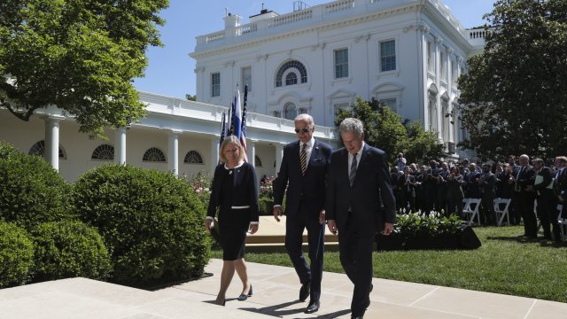 Американският президент Джо Байдън посрещна лидерите на Швеция и Финландия