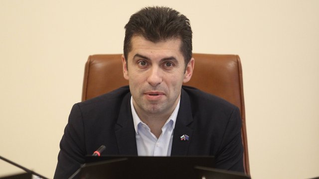 Искам да поздравя министъра на здравеопазването защото трябва да знаем