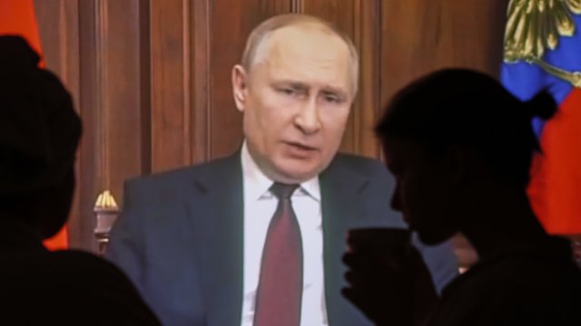 Руският президент Владимир Путин обяви началото на специална военна операция