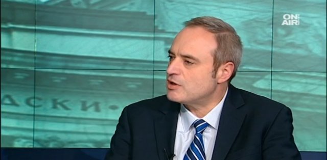 Дванайсетокласниците днес с 12 хил. по-малко отпреди 7 години
