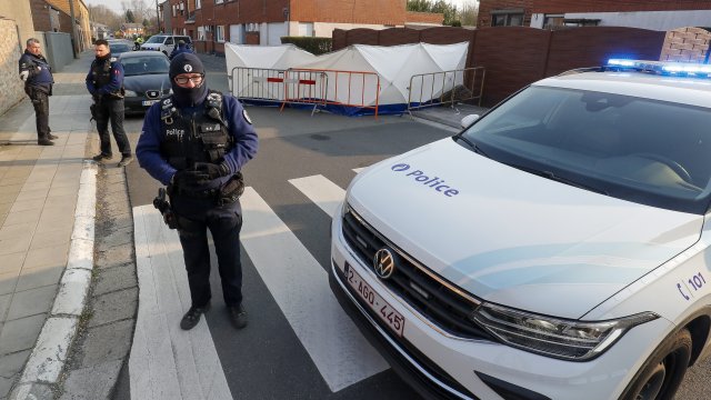Най малко 6 жертви в Белгия след като автомобил се вряза в