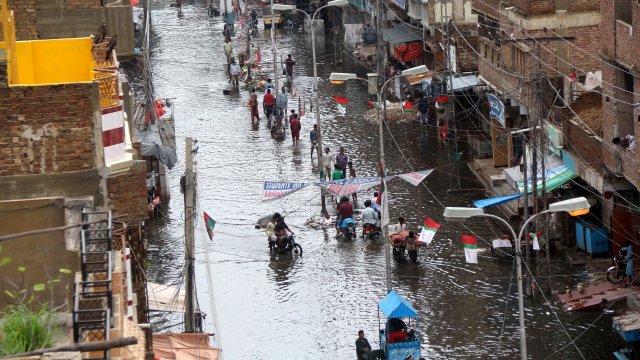 След месеци на засушаване в много части на северното полукълбо
