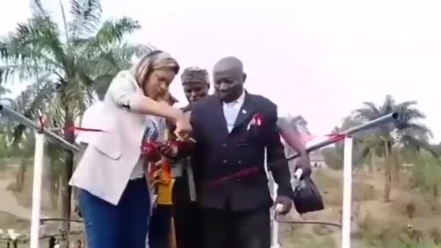 Новопостроен пешеходен мост в Демократична република Конго се срути по