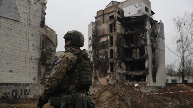 До 30 украински военни загиват ежедневно в бойните действия срещу