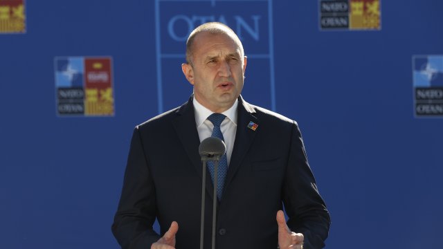 Държавният глава Румен Радев проведе в Мадрид разговор с министър председателя