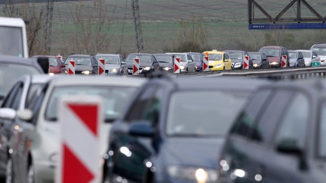 Интензивен трафик на ГКПП Кулата за всички автомобили на изход на границата с Гърция
