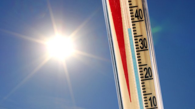 Пореден температурен рекорд бе отчетен в Хасково днес съобщиха дежурните