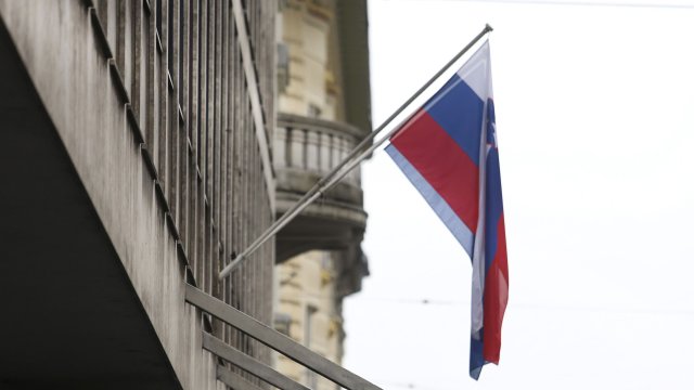 Словенските власти са задържали двама заподозрени шпиони за които медиите