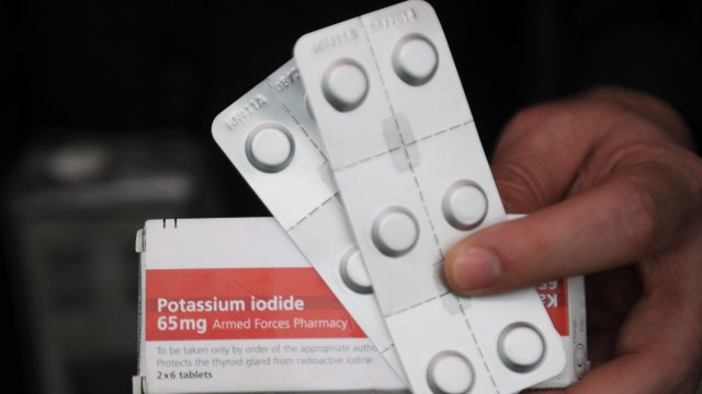 До часове Украйна ще получи над два милиона дози йодни