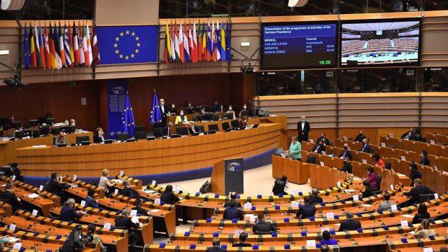 Тежък удар за българските превозвачи, отхвърлиха поправките по пакет 