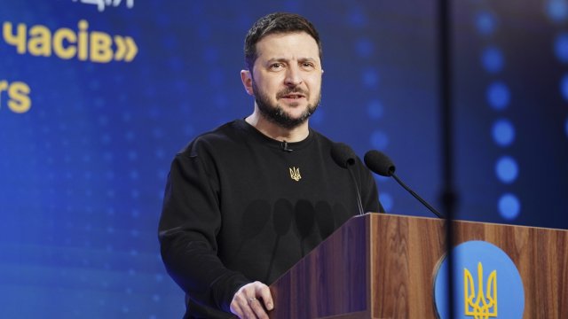 Президентът на Украйна Володимир Зеленски призова лидерите на страните от