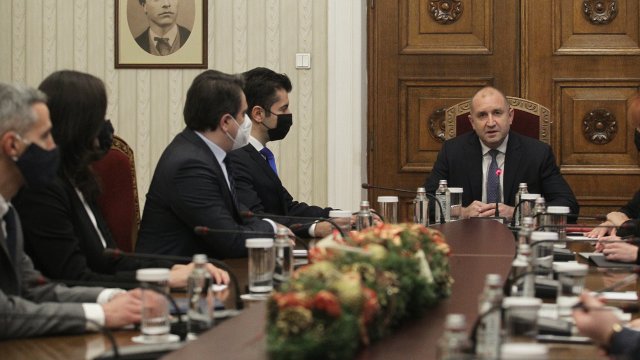 От Сдружението на заведенията в България и Българската асоциация на