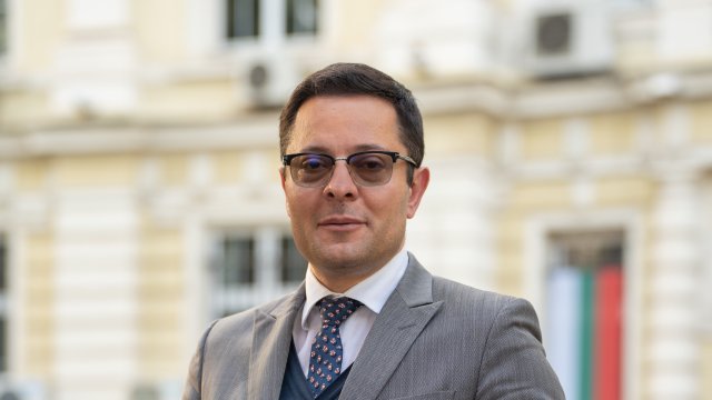 Изнесената публично информация за подготвяната през 2021 г облигационна емисия