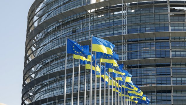 Европейският парламент гласува днес одобрение за осигуряването на заем от
