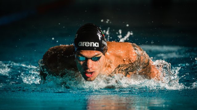 Българският ас в плуването Антъни Иванов е завел дело в