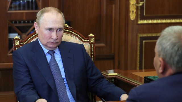 Слухове за здравословното състояние на руския президент Владимир Путин се